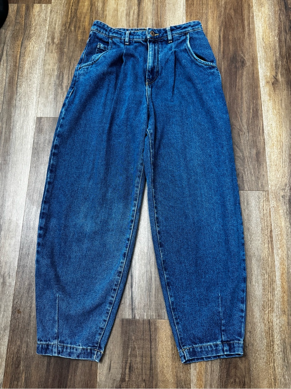 Zara- High-Rise Balloon Jeans - Blue - Picture 2 of 10